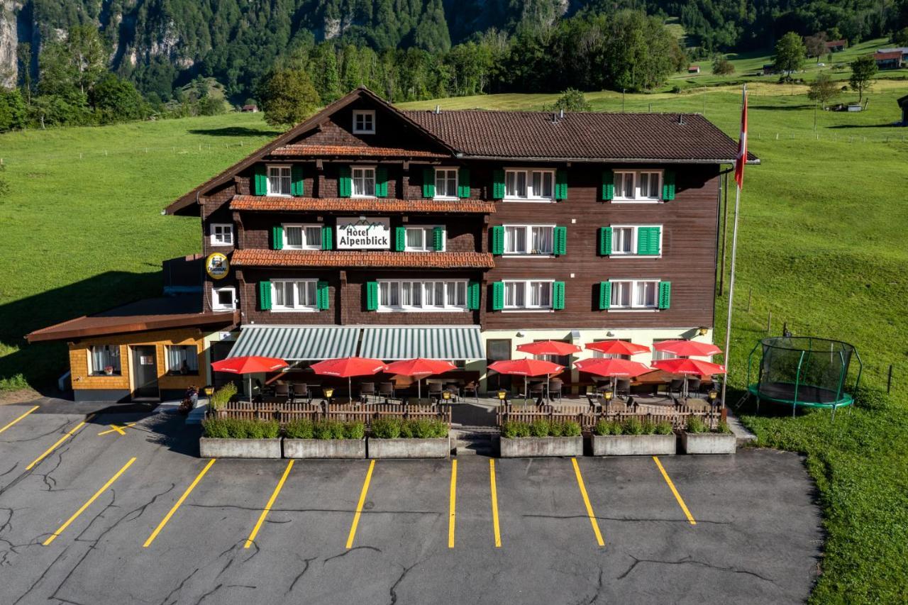 Hotel Alpenblick Муотаталь Экстерьер фото